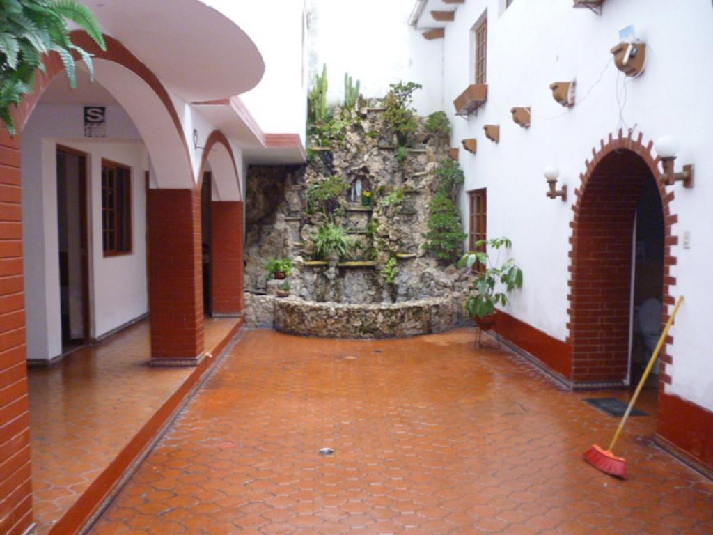 Hospedaje Casa Blanca Huaraz  Zewnętrze zdjęcie