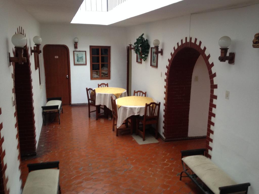 Hospedaje Casa Blanca Huaraz  Zewnętrze zdjęcie